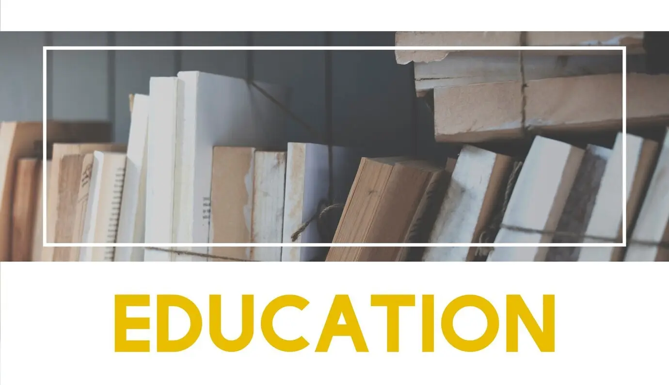 Wortgrafik zu Büchern, Wissen, Lernen und Bildung